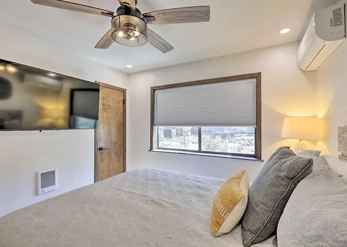 Wraparound Deck & Poker Room: In