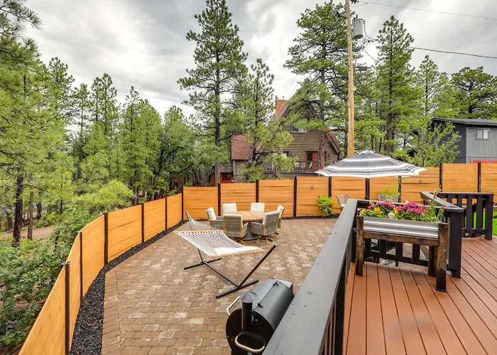 Holiday home Wraparound Deck & Poker Room: In